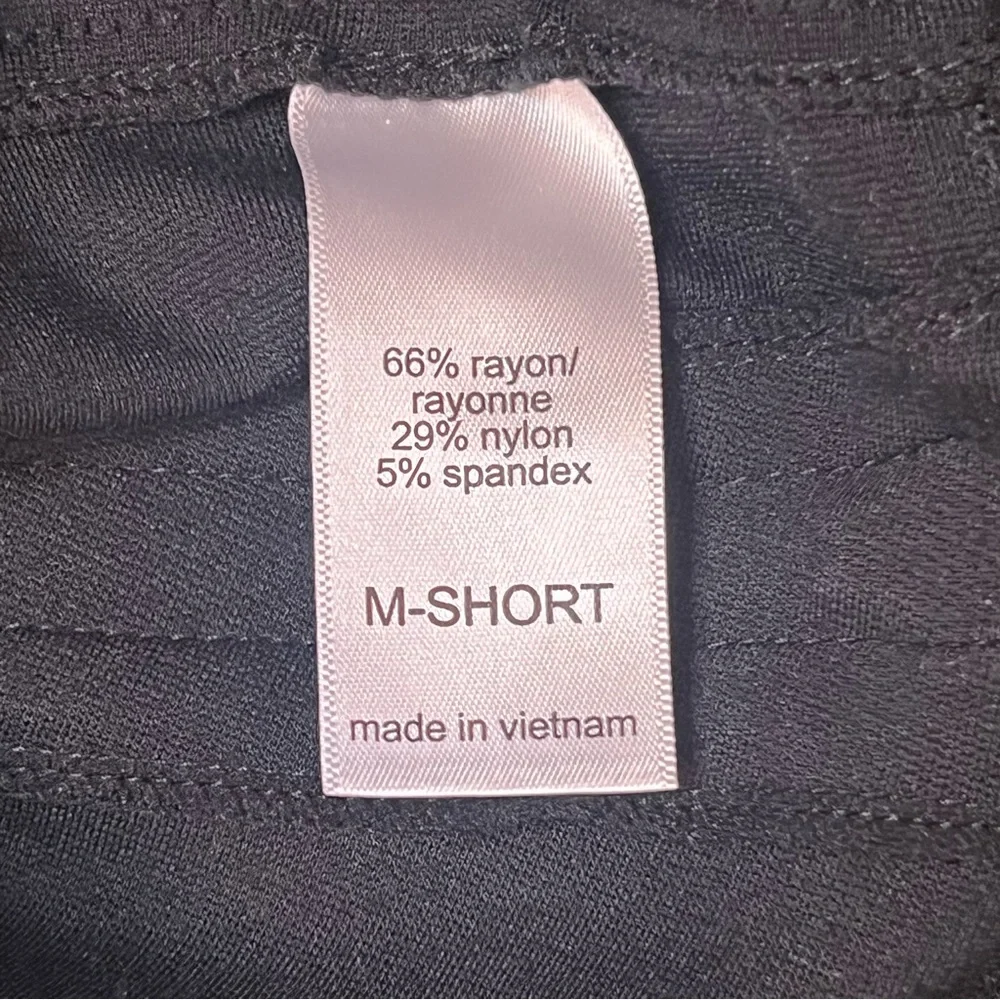 Maurice’s Black Skinny Ankle Pull On Pants Leggings Zipper‎ Detailing Sz M Short - Picture 4 of 14